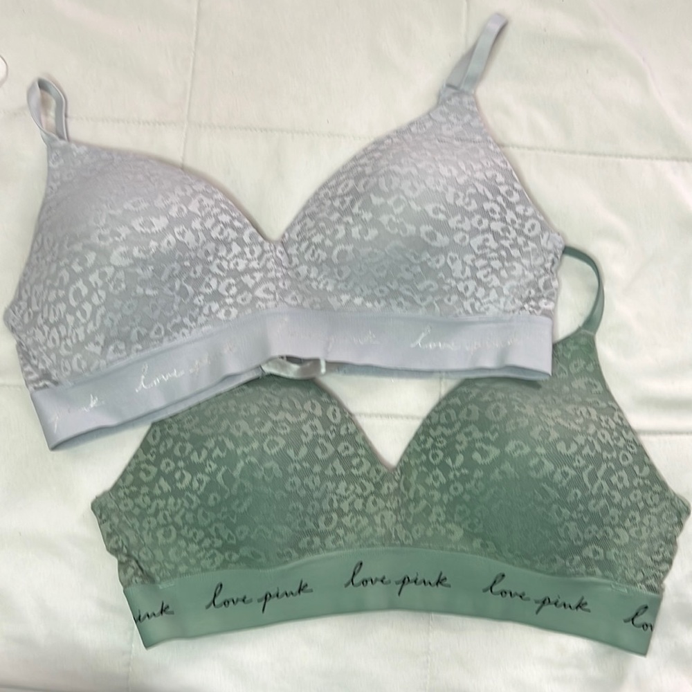 2 PINK everywhere wireless lightly lined bra